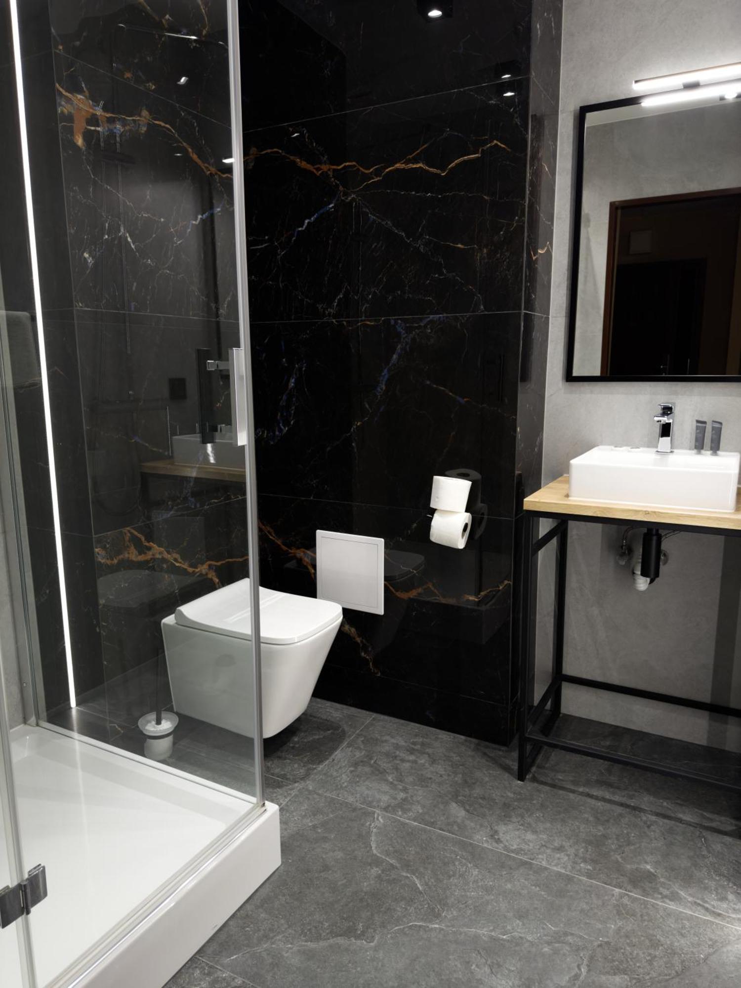 Hotel Partner Minsk Mazowiecki Ngoại thất bức ảnh